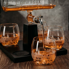 New York City Skyline Wine Whiskey Decanter Set 1100ML By With 4 Nyc Whiskey Glasses-2
